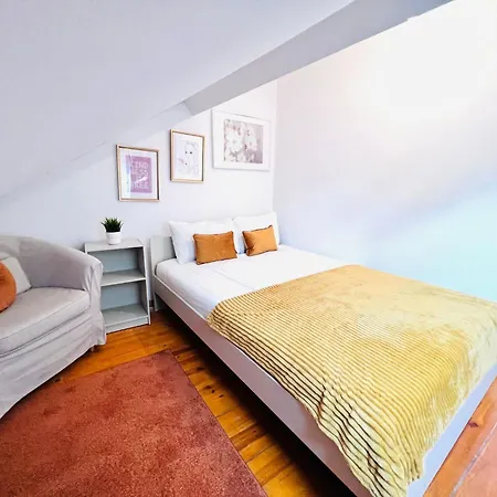 Hostel Bairro Alto, Location In Centre