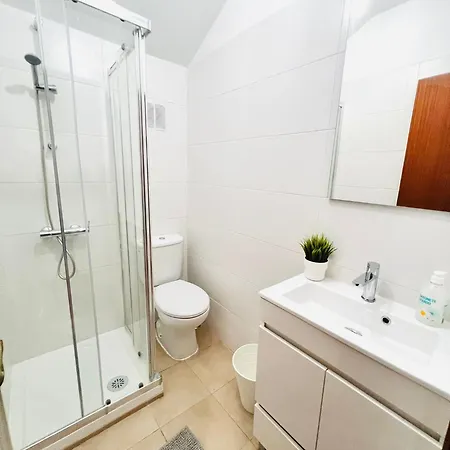 Bairro Alto, Location In Centre Hostel Lissabon