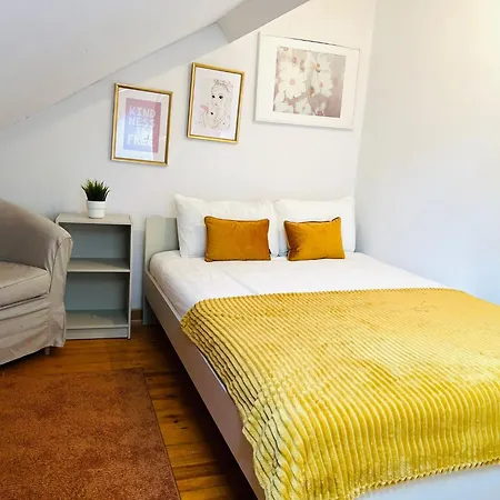 Hostel Bairro Alto, Location In Centre *