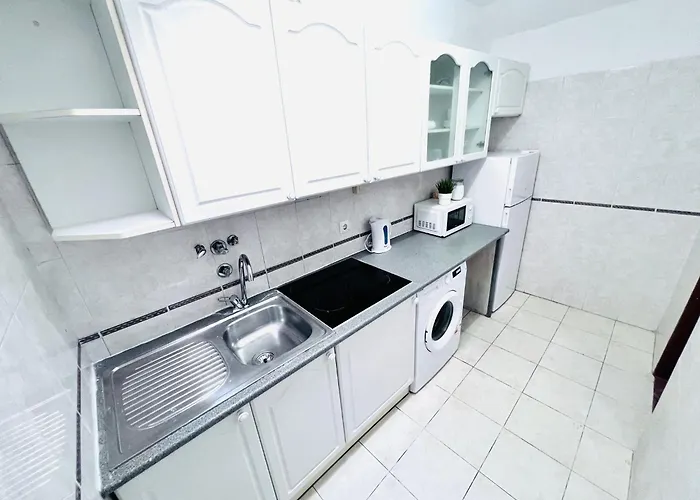 Хостел Bairro Alto, Location In Centre