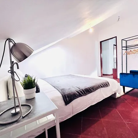 Albergue Bairro Alto, Location In Centre Lisboa